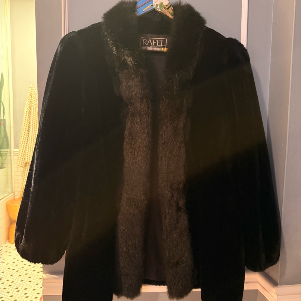 RAFAEL Women's Elegant Black Faux Fur Teddy Jacket